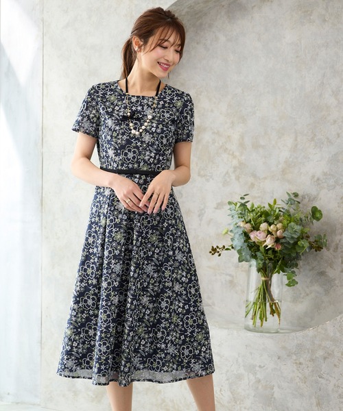 Rose Tiara（ローズティアラ）の「オーガンジー刺繍ワンピース