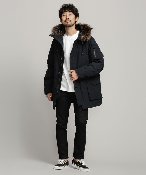 NANO universe（ナノユニバース）の「西川ダウン(R) [HYBRID] アーク