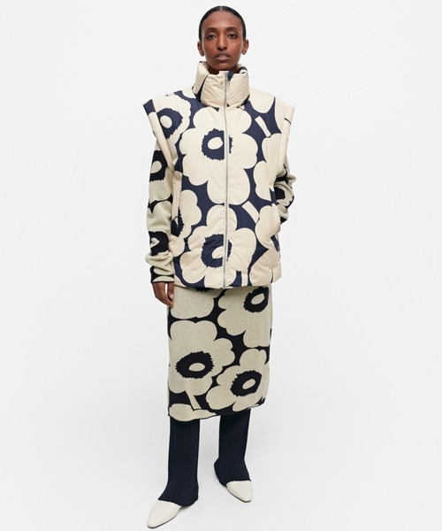 marimekko（マリメッコ）の「Unikko / Huurre down west（ダウンベスト