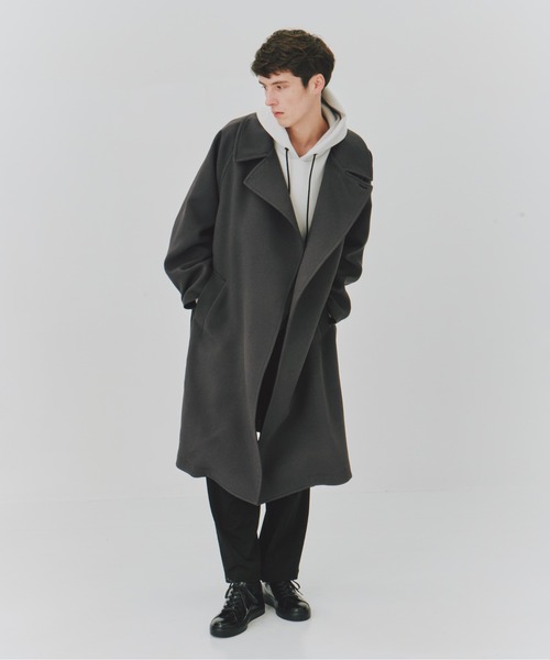 UNITED TOKYO（ユナイテッドトウキョウ）の「リバーストレンチコート
