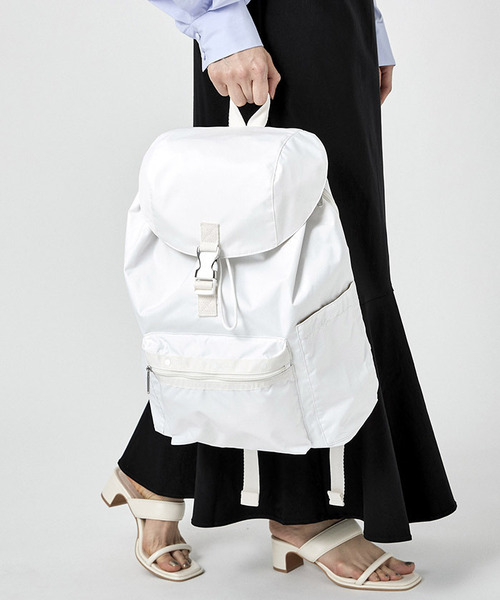 LeSportsac（レスポートサック）の「SMART FLAP BACKPACK ピュア