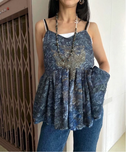 MEDI RACHEL FLUFFY ART CAMISOLE（キャミソール）｜Ameri（アメリ）の