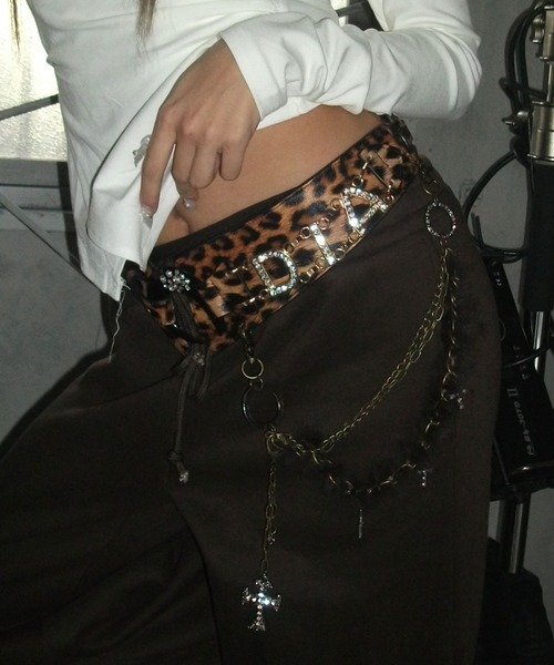 ムーンバックルベルト レオパード柄（ベルト）｜d.i.a.（ダイヤ）の