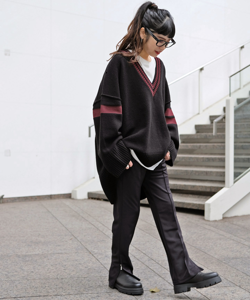 AP STUDIO（エーピーストゥディオ）の「ラインVネックオーバープル