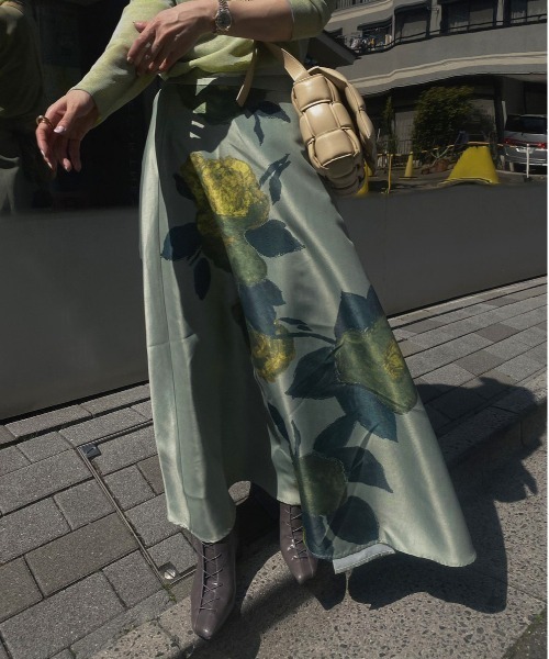Ameri（アメリ）の「ELLIE ASYMMETRY PLEATS SKIRT（スカート）」 - WEAR