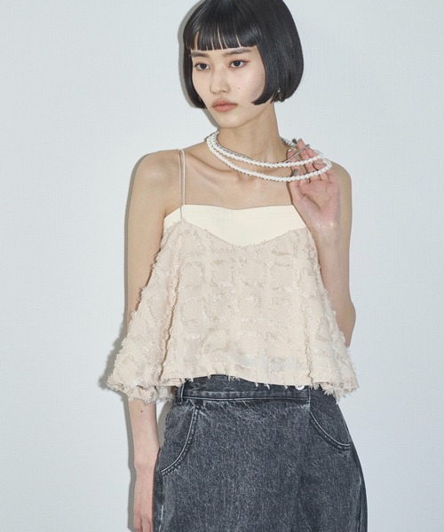 THE YOn（ザヨン）の「フリンジジャガードフレアキャミ（キャミソール