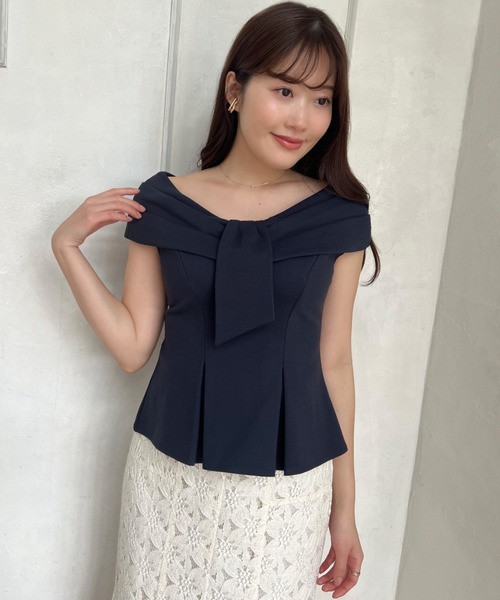 Her lip to（ハーリップトゥー）の「Lily Shawl Peplum Top（Tシャツ