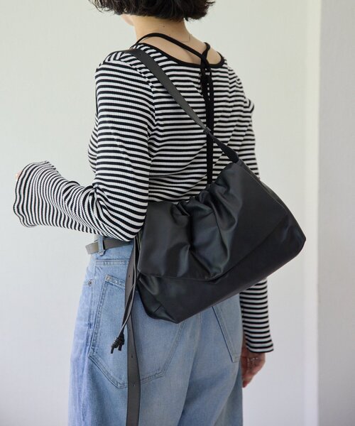 レザーフラップショルダーバッグ（ショルダーバッグ）｜ear