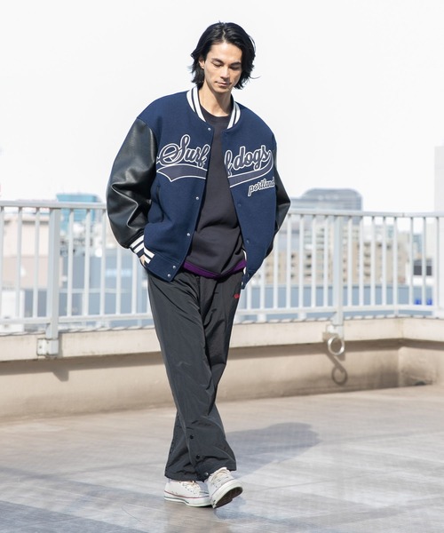 niko and（ニコアンド）の「メルトンロゴスタジアムジャケット