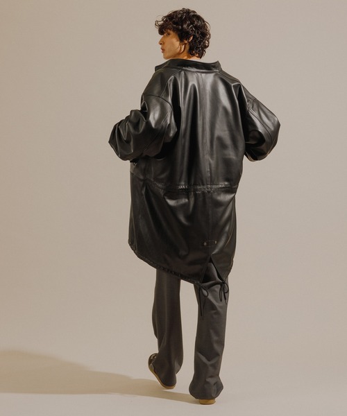 ADAM ET ROPE'（アダムエロペ）の「シープレザー ビッグシルエット