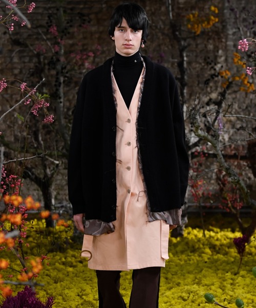 RAF SIMONS（ラフシモンズ）の「V-neck cardigan with fabric lining