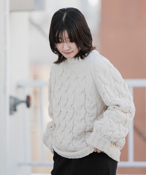 EKAL（エカル）の「ケーブル編みモールニットプルオーバー（ニット
