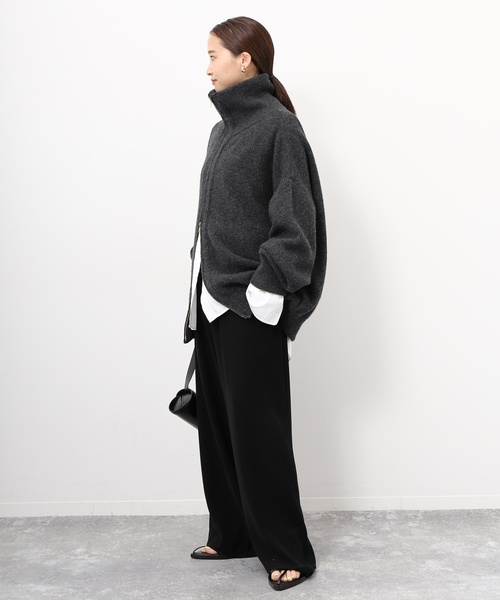 Deuxieme Classe（ドゥーズィエムクラス）の「*OLBIA ロングジップ