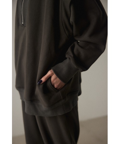 BLACK BY MOUSSY（ブラックバイマウジー）の「half zip sweat tops
