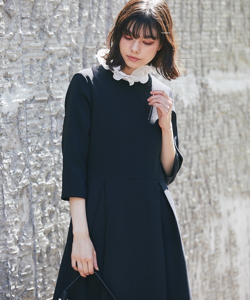 SMILE ORCHID（スマイルオーキッド）の「付け襟つきロング丈ワンピース