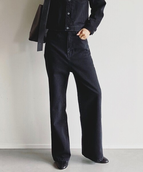 woadblue（ウォードブルー）の「エディター坪田あさみ × woadblue