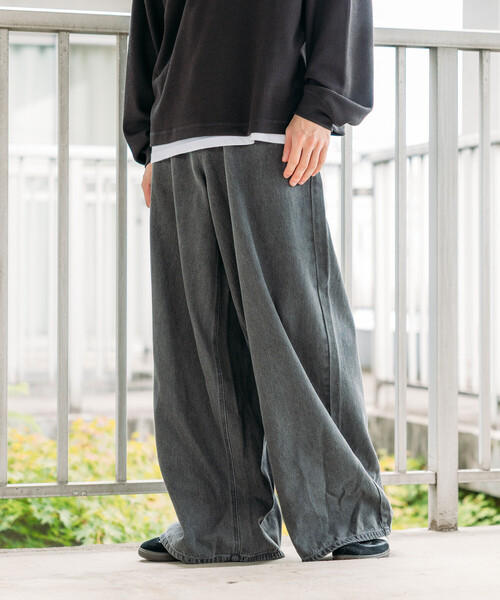 セール】限定展開 ワイドフレアシルエット デニムパンツ（デニムパンツ