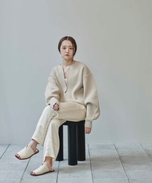 TODAYFUL（トゥデイフル）の「Slit Neck Knit（ニット/セーター）」 - WEAR