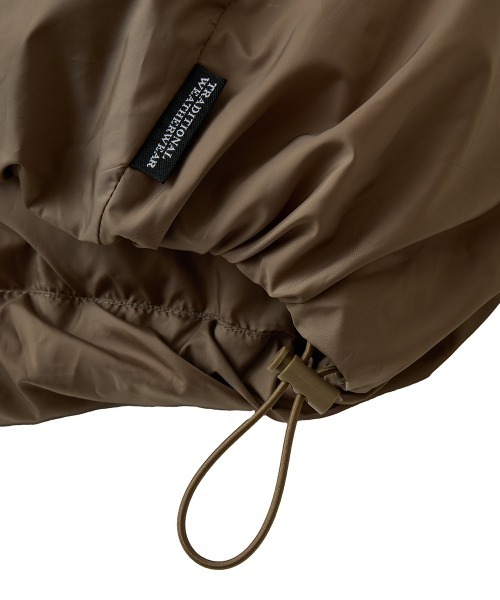 CLANE（クラネ）の「Traditional Weatherwear × CLANE PACKABLE DOWN