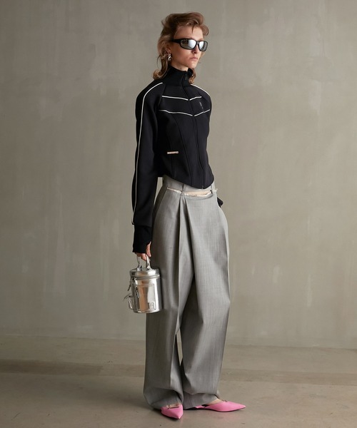 PRANK PROJECT（プランクプロジェクト）の「コルセットトラック