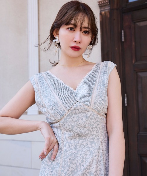 Her lip to（ハーリップトゥー）の「Lace Trimmed Floral Dress