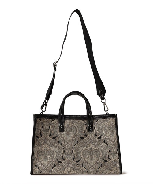 A VACATION（アヴァケーション）の「A VACATION / BREAD M ONYX トート