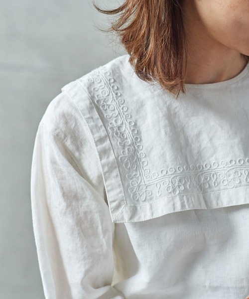 PAR ICI（パーリッシィ）の「コードお花刺繍 セーラーブラウス（シャツ