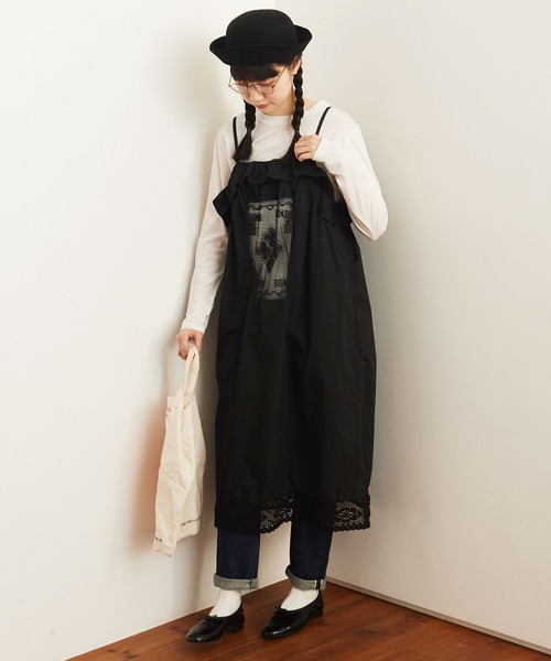 fig London（フィグロンドン）の「Tuscany lace apron dress
