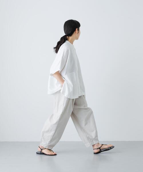 かぐれ（カグレ）の「リネンスクエアケープシャツ（シャツ/ブラウス