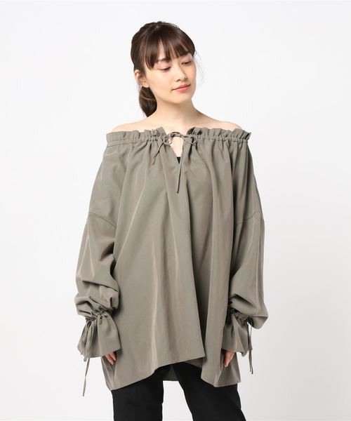 CLANE（クラネ）の「2WAY OFF SHOULDER BULKY TOPS（シャツ/ブラウス