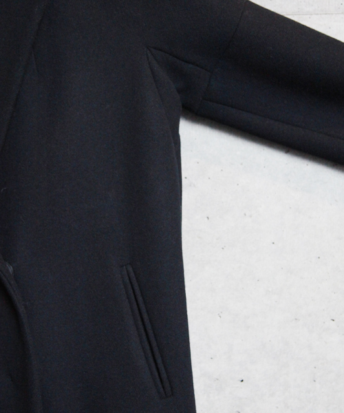 martinique（マルティニーク）の「martinique/カシミヤ混メルトン