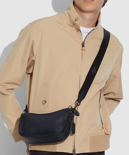 COACH（コーチ）の「スウィンガー クロスボディ（ショルダーバッグ
