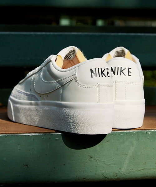 NIKE（ナイキ）の「NIKE W BLAZER LOW PLATFORM / ナイキ ウィメンズ