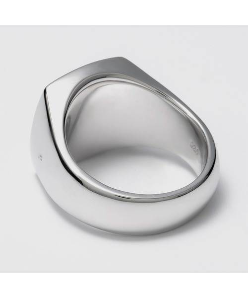 TOM WOOD（トムウッド）の「TOM WOOD cushion satin ring トムウッド