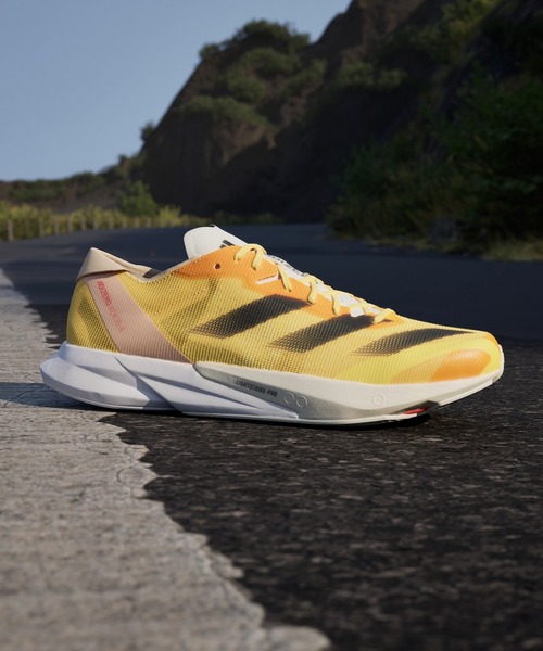 adidas（アディダス）の「アディゼロ ジャパン 8 / Adizero Japan 8