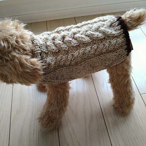 犬服 ハンドメイド セーター 手編み ベージュ＆ブラウン ツイード 模様