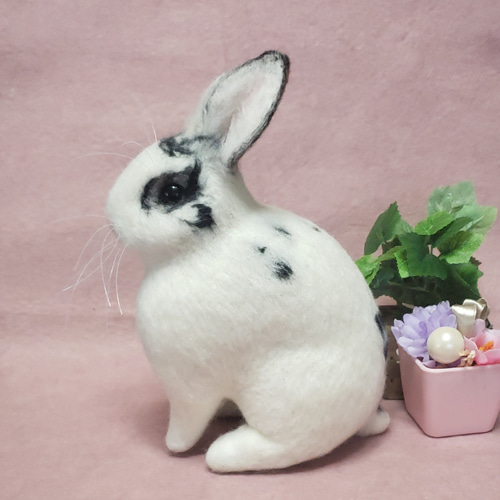 羊毛フェルト オーダー 「リアルで可愛いウサギちゃん」ぬいぐるみ