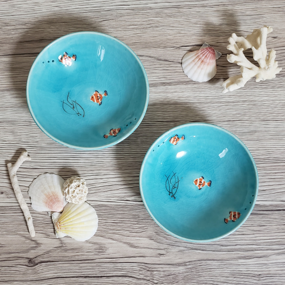 Creema限定」お魚が泳ぐ海の中のお皿 小皿 アトリエ翡翠 通販 9761246
