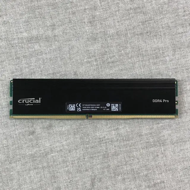 Crucial 16GB DDR4 PC4-25600 3200 MHz CL22 - Non-ECC - Unregistered