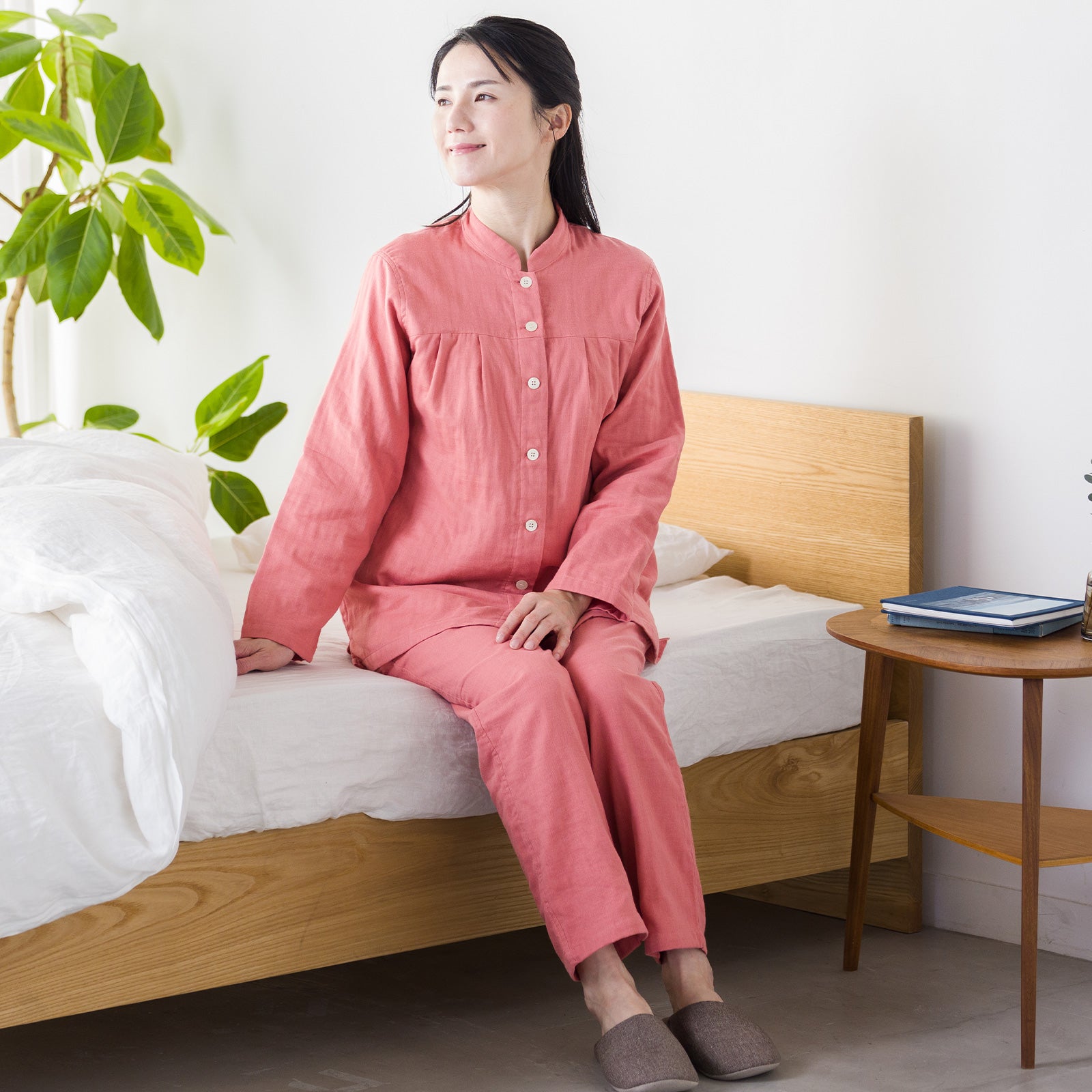 呼吸するパジャマ®（レディース）マオカラータイプ ｜睡眠てらす