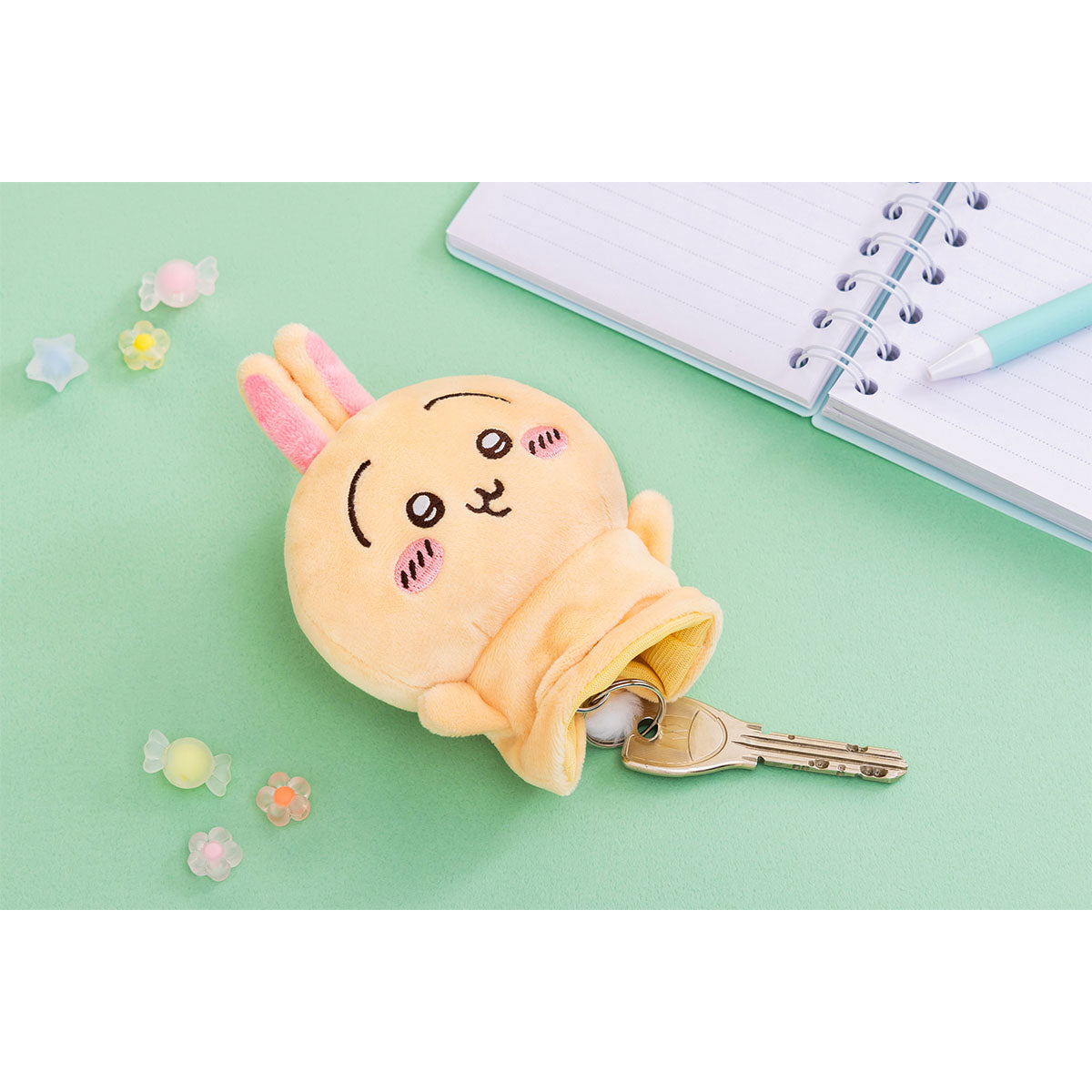 ちいかわ ぬいぐるみキーカバー（モモンガ） | ちいかわマーケット