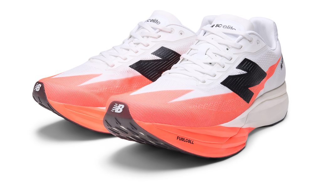 NB公式 - ニュースリリース - レースのために生まれた一足。フル