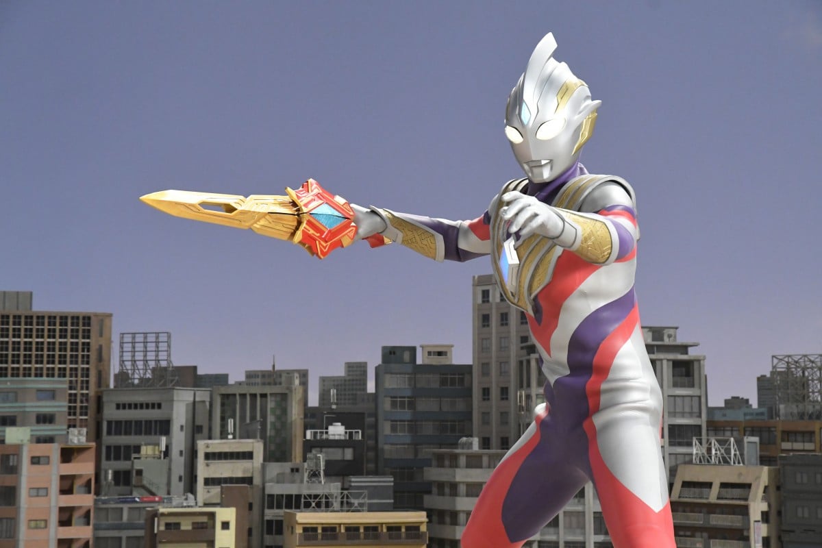 ウルトラマンデッカー』黄金の剣・ウルトラデュアルソードの詳細が