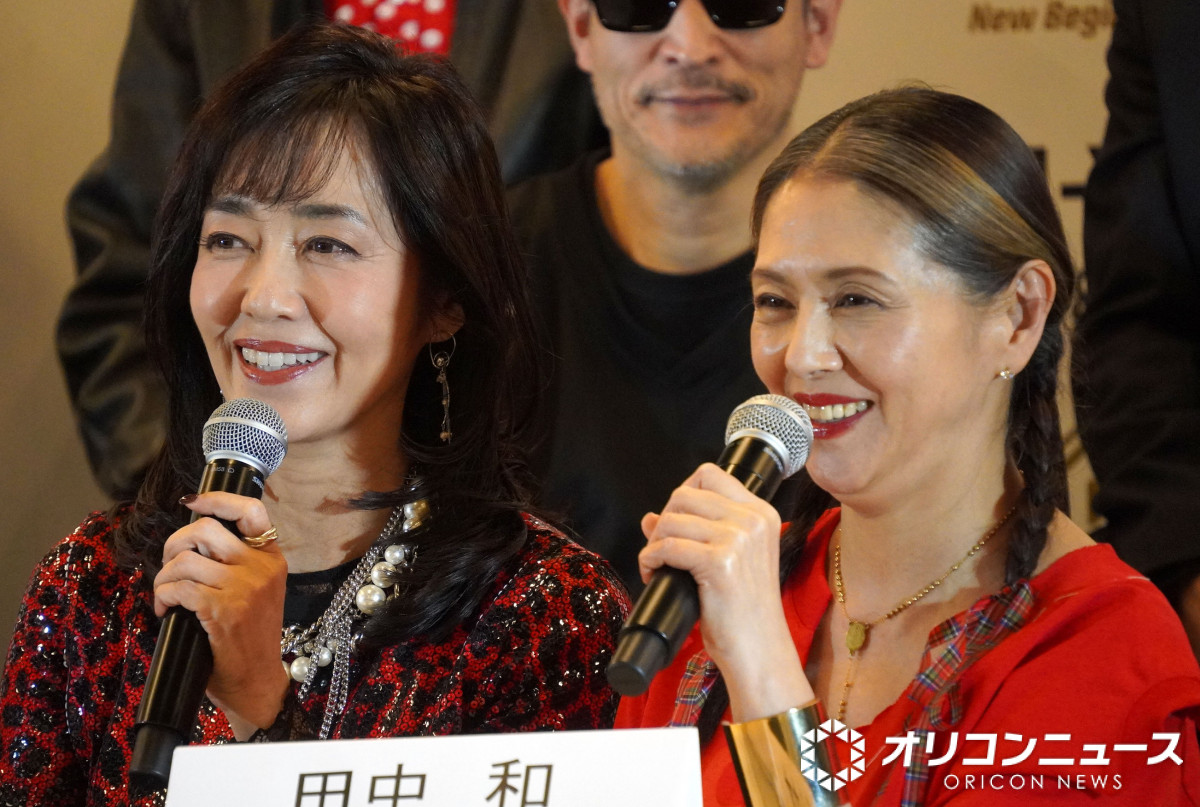 大槻ケンヂ「中高生の頃の自分に教えてやりたい」“隣の”小泉今日子に
