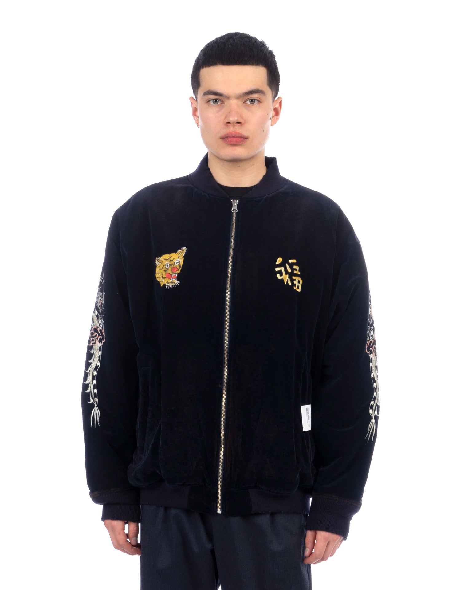 NH231205_L_00662-copy_47d75c2e