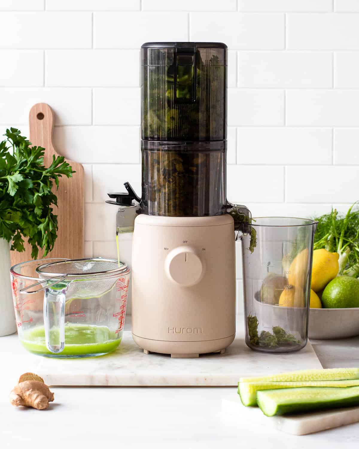 Honest Hurom Juicer Review - Cooking With Elo