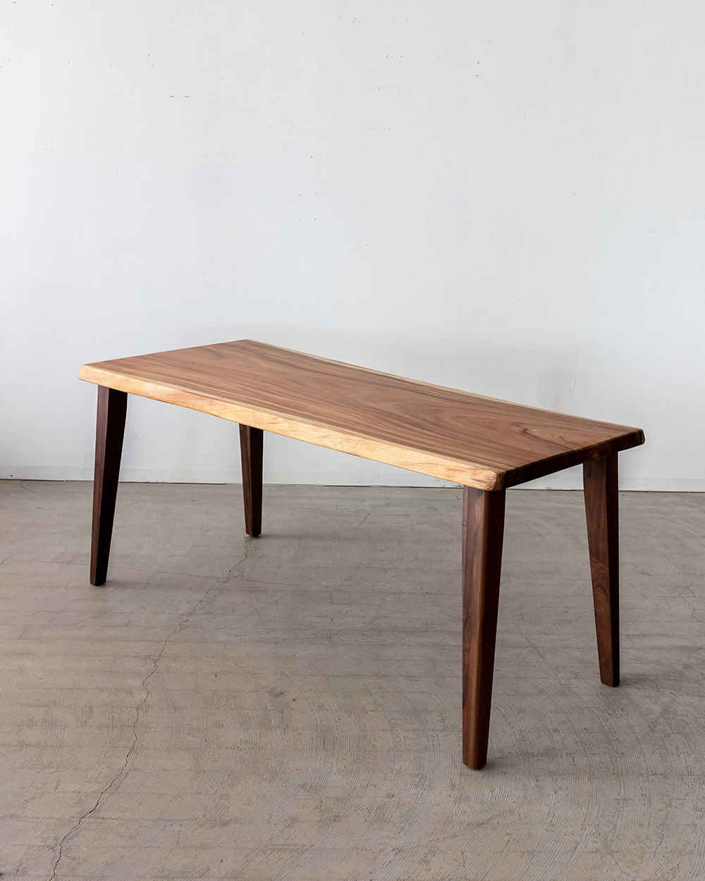 モンキーポッド一枚板デスク/オイル塗装(ウォールナット木製脚