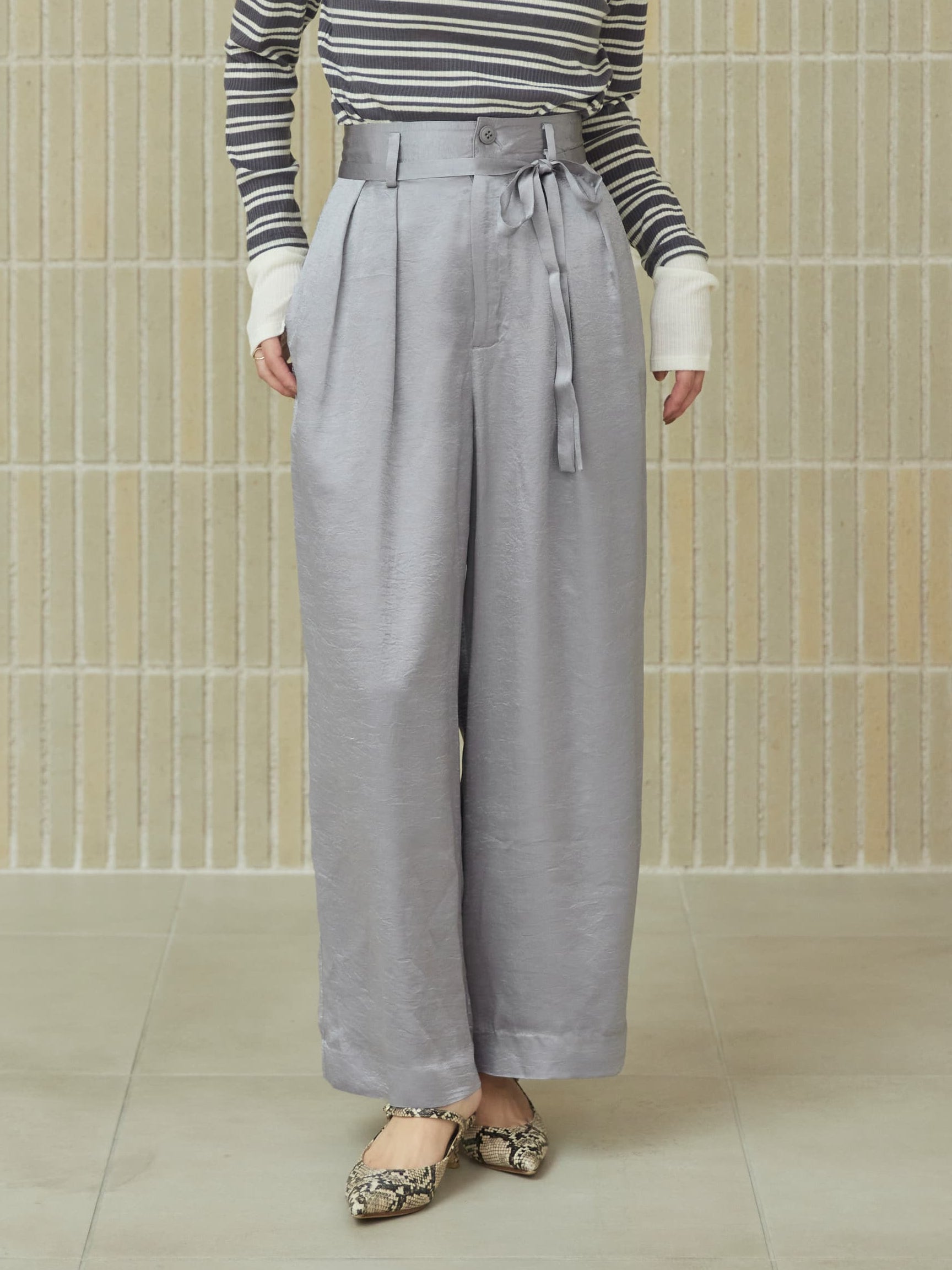 ヴィンテージサテンワイドパンツ | 小柄・低身長女性向けファッション