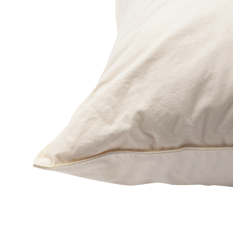THE CONRAN SHOP FEATHER CUSHION 60X60｜THE CONRAN SHOP | THE