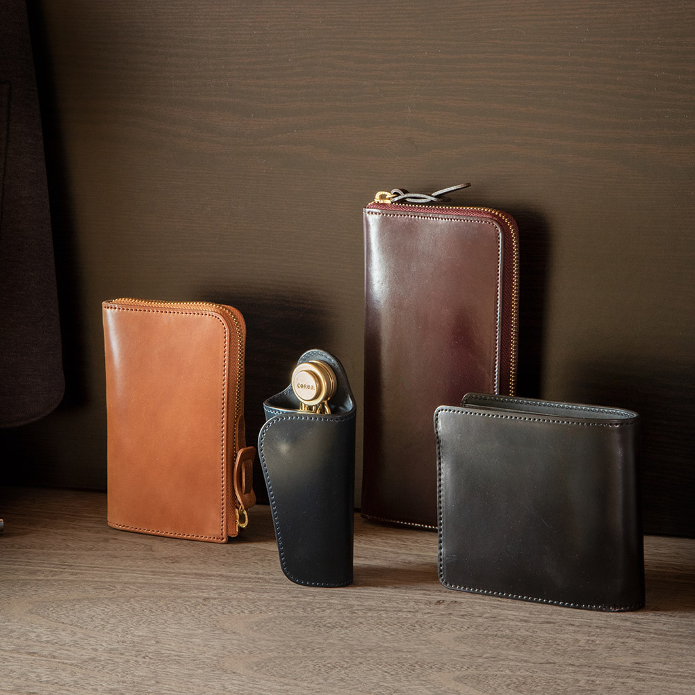 CORBO.新製品 ラウンドファスナー式カード＆コインケース 発売開始の